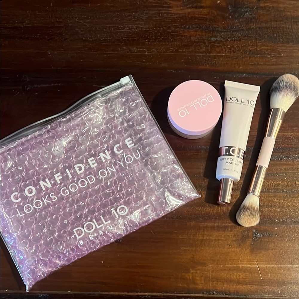 Doll 10 Foundation Makeup